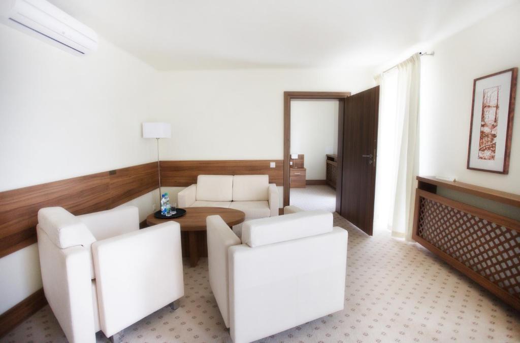 Hotel Termy Palacowe Nałęczów Zimmer foto